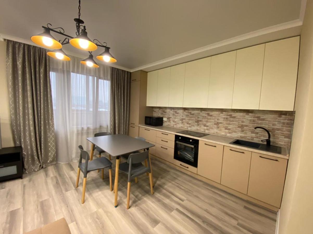 Vip Apartment Mountain View Ałma Ata Zewnętrze zdjęcie